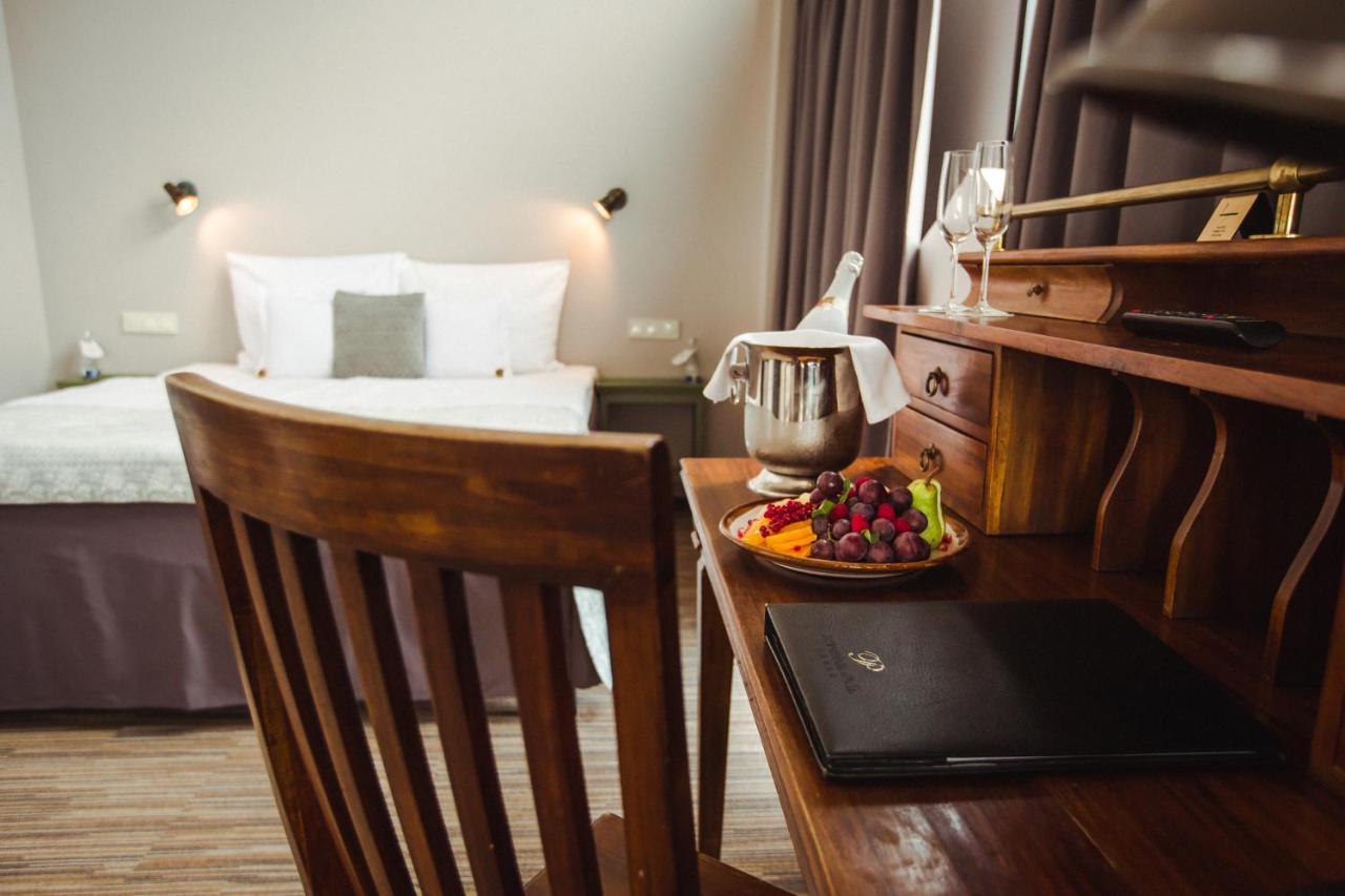 Promenade Hotel 5*